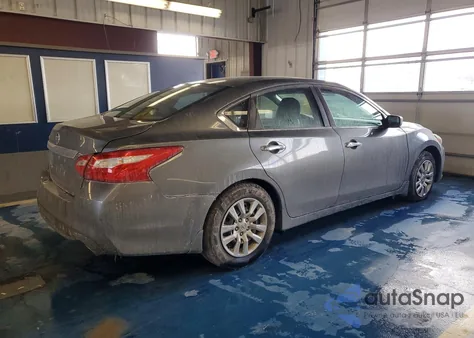 2016 Nissan Altima 2.5 z USA, uszkodzony, nr VIN 1N4AL3APXGN393159